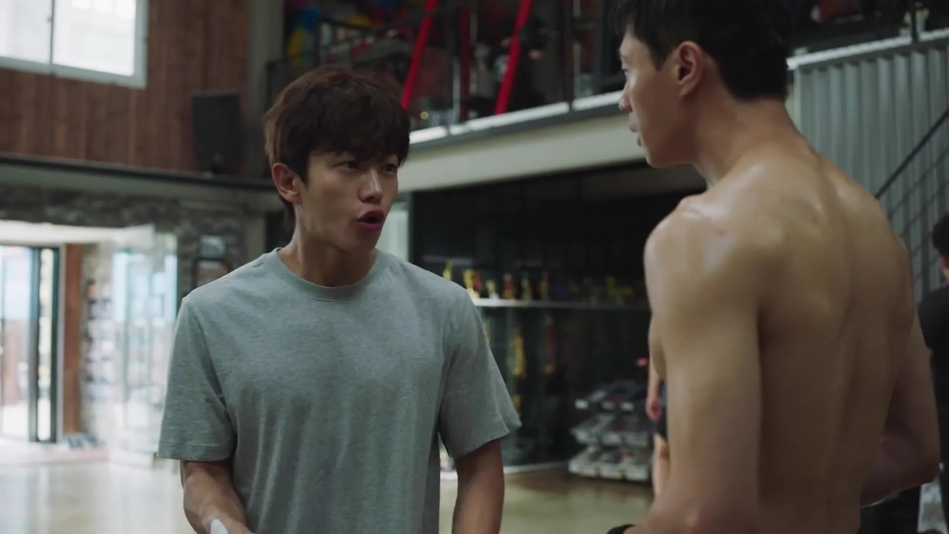 Акула: Буря кадр №4