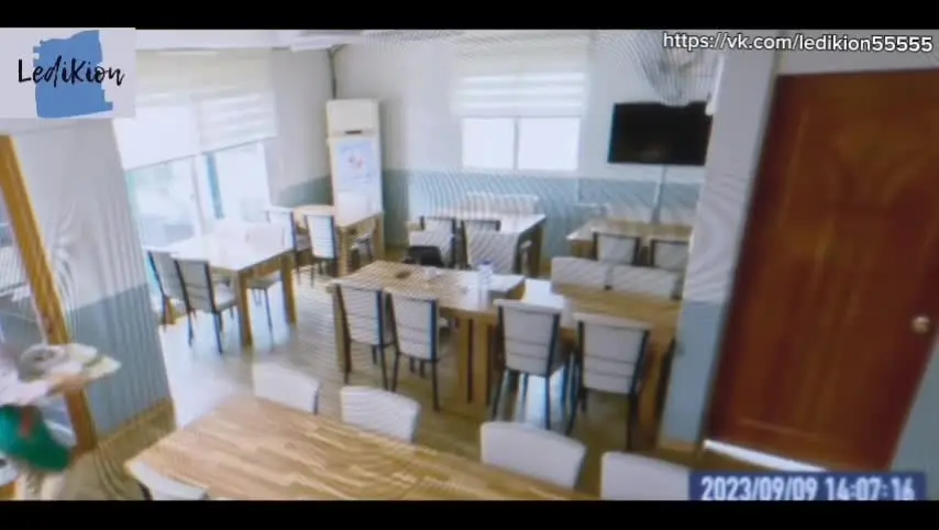 Большой сияющий отель обложка